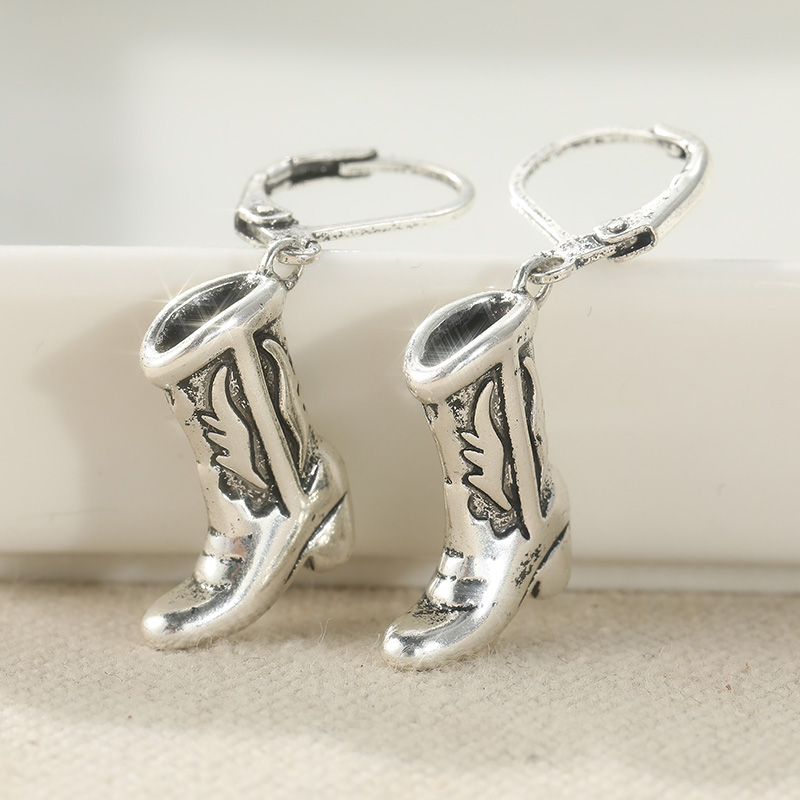 Vintage Fashion Ideas - Brincos criativos de metal com formato