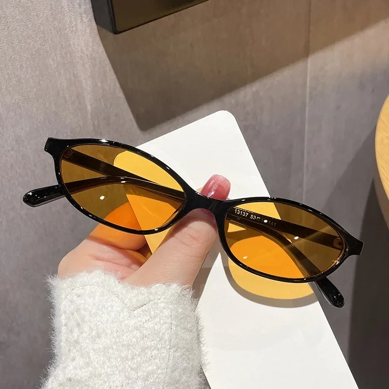 Novos Óculos de Sol Retrô Sexy - Vintage Fashion Trends avaliação e preço