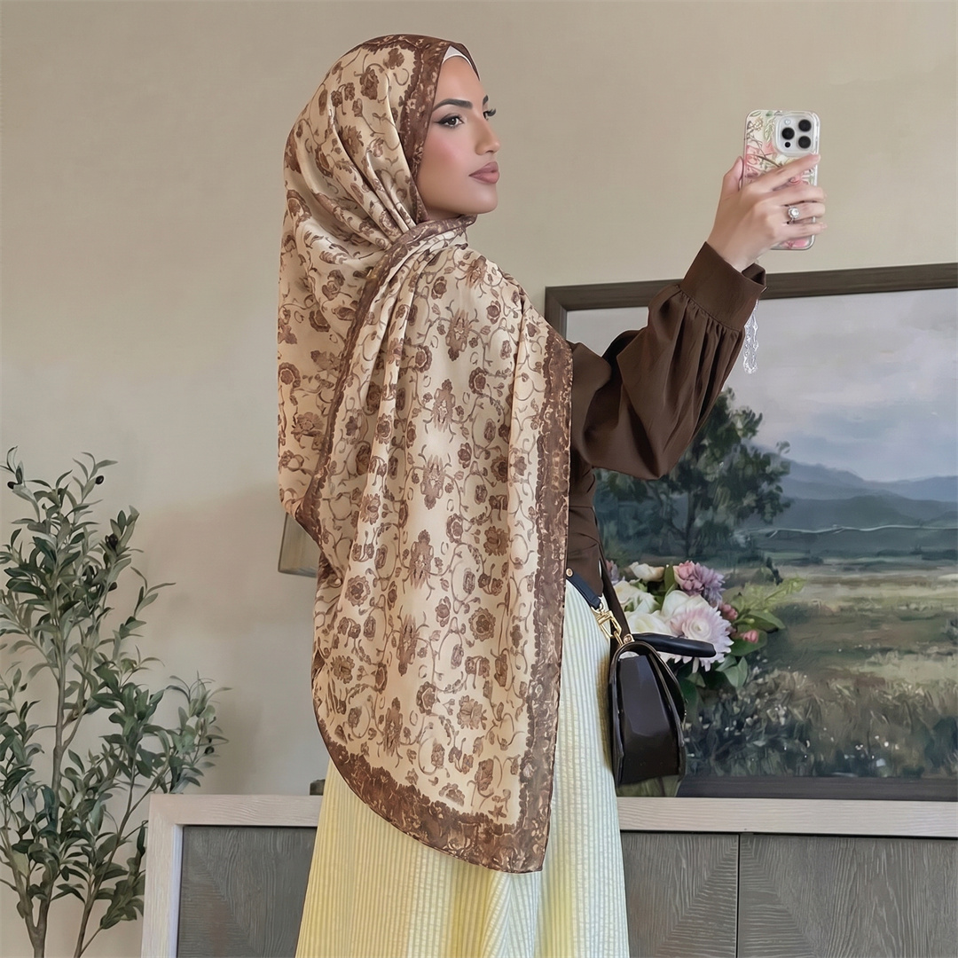 Hijab Vintage com Estampa Flor - Vintage Fashion Women avaliação e preço